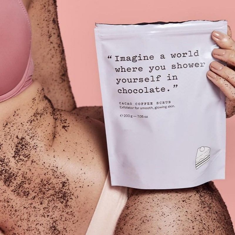 Voles Body and Foot Scrub menawarkan perjalanan baru untuk penjagaan kulit